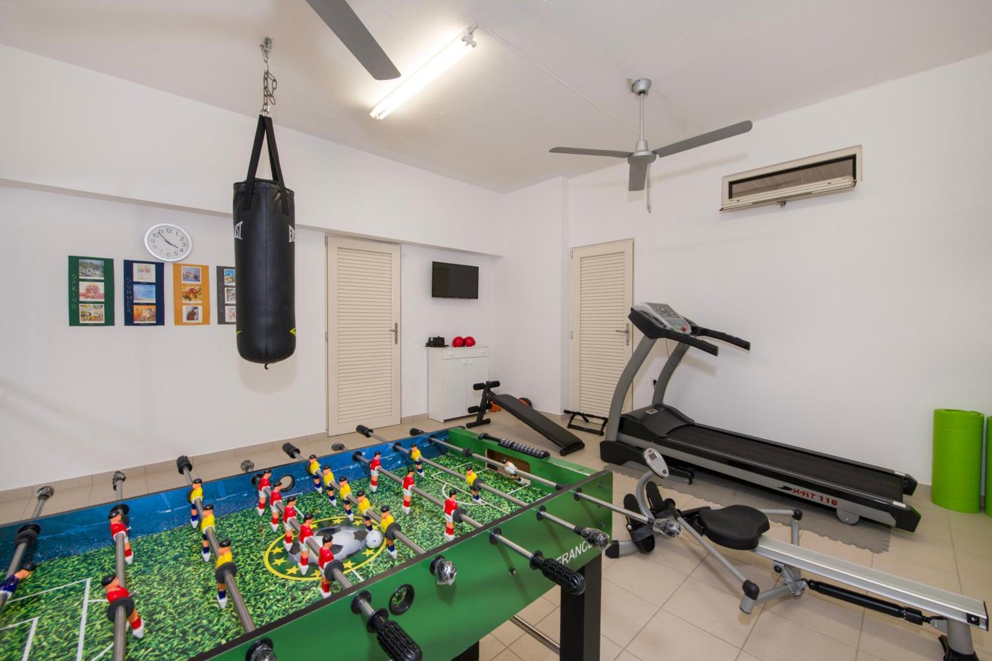 Four Seasons Private Villa - Seaview - Big Heated Pool - Gym - Sport Activities Gouves Exteriér fotografie