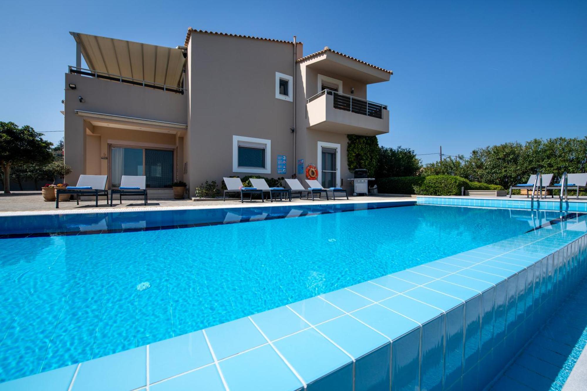 Four Seasons Private Villa - Seaview - Big Heated Pool - Gym - Sport Activities Gouves Exteriér fotografie