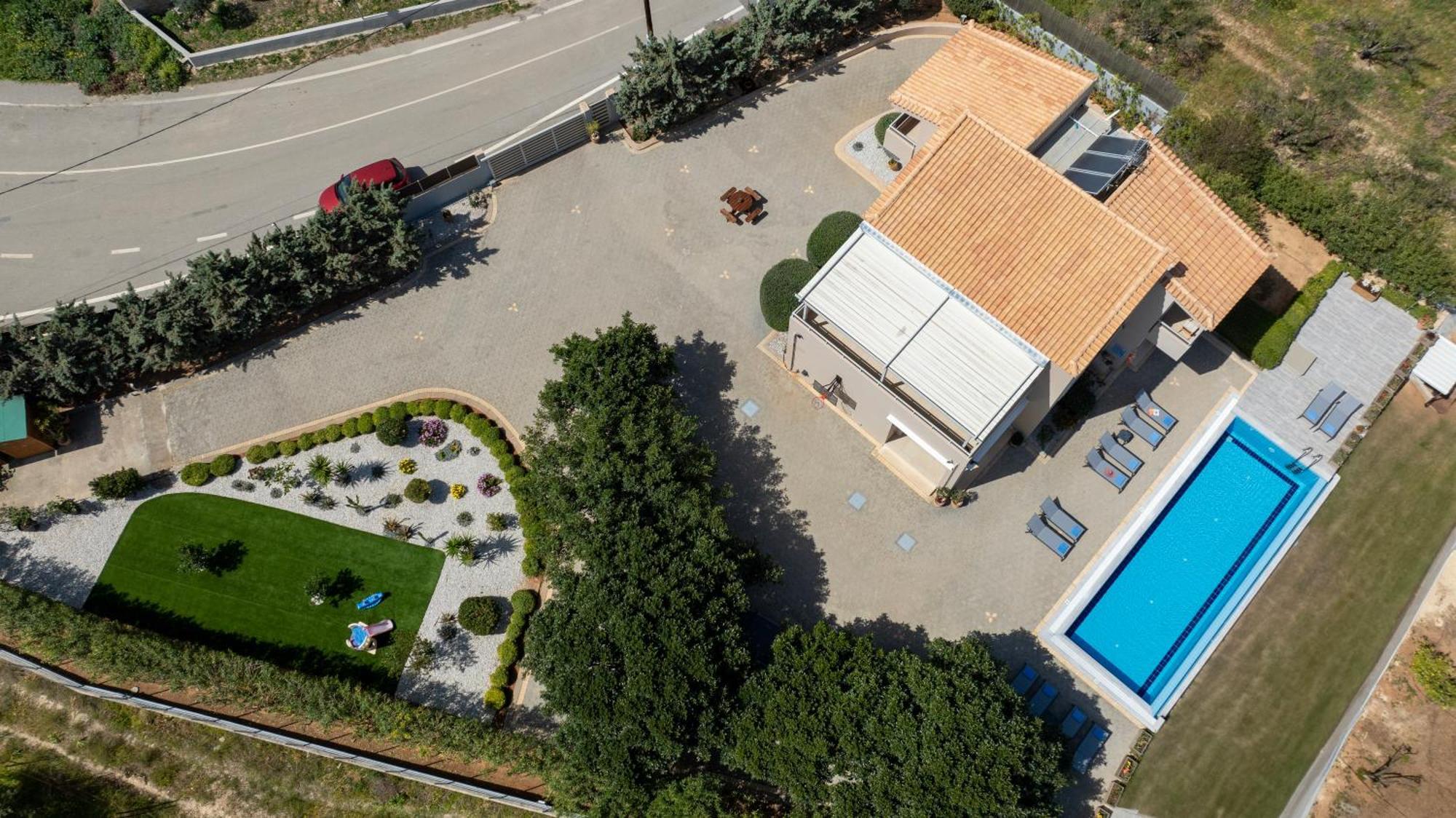 Four Seasons Private Villa - Seaview - Big Heated Pool - Gym - Sport Activities Gouves Exteriér fotografie