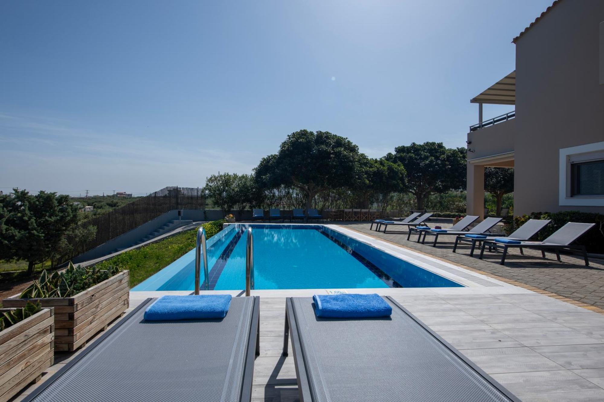 Four Seasons Private Villa - Seaview - Big Heated Pool - Gym - Sport Activities Gouves Exteriér fotografie
